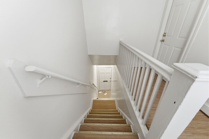 More Photos Of 2263 12th St NW, Washington Storefront Retail Residential For Sale