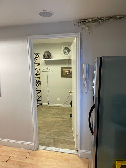 More Photos Of 120 E 36th St, New York Medical For Sale