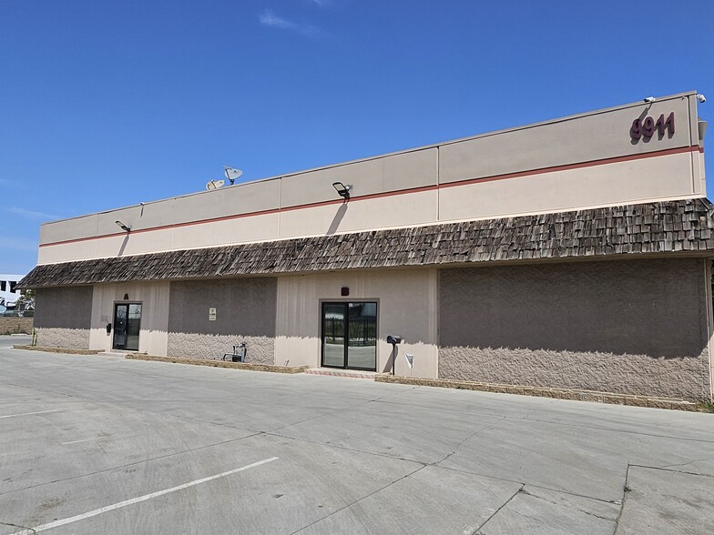 More Photos Of 13101 Brookhurst St, Garden Grove Warehouse For Sale