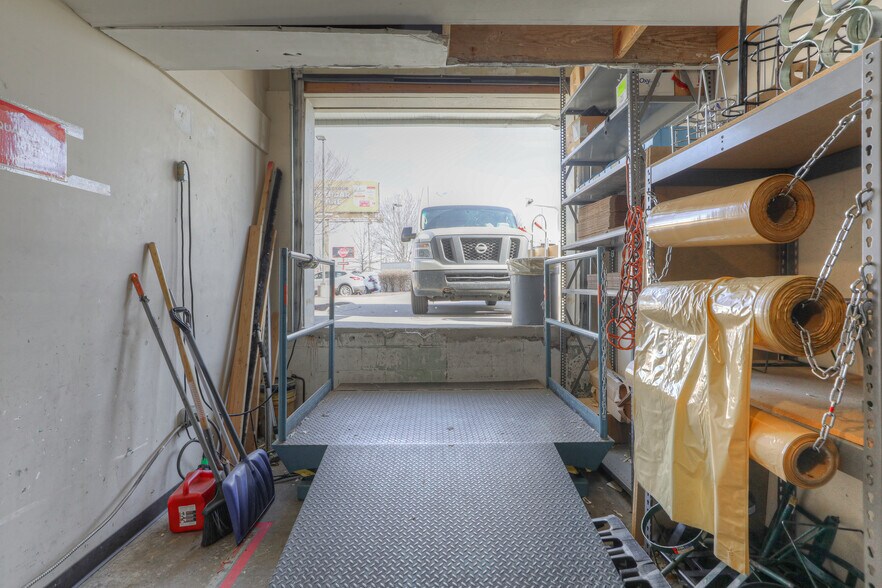 More Photos Of 1811 Charlotte Ave, Nashville General Retail For Sale