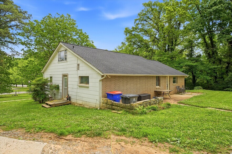 More Photos Of 601 N Chilhowee Dr, Knoxville Multifamily For Sale