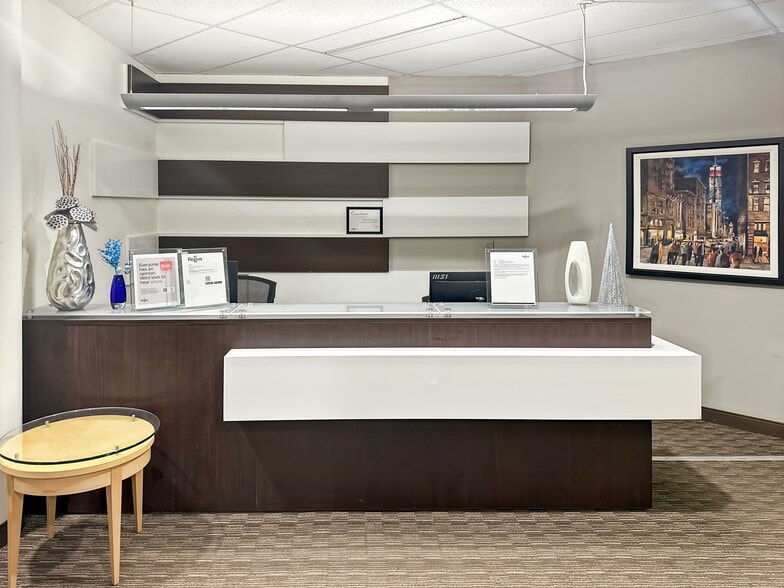 More Photos Of 4145 North Service Rd, Burlington Coworking Space