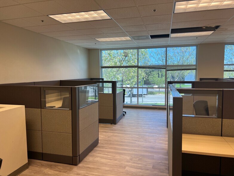 More Photos Of 47685 Lakeview Blvd, Fremont Research And Development For Lease