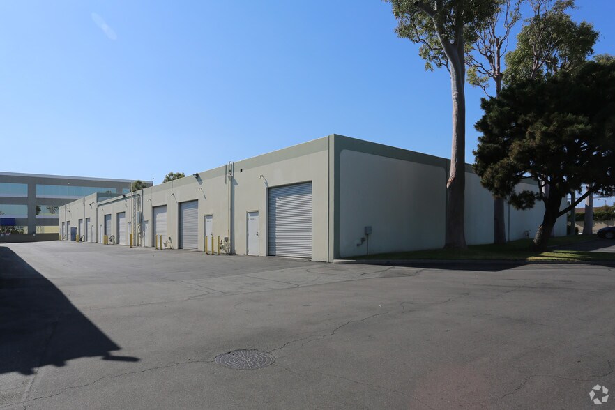 More Photos Of 6800 Orangethorpe Ave, Buena Park Warehouse For Lease