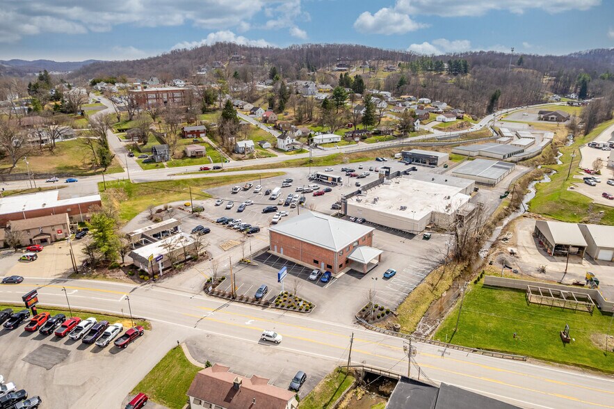 More Photos Of 317 S Virginia Ave, Bridgeport General Retail For Sale