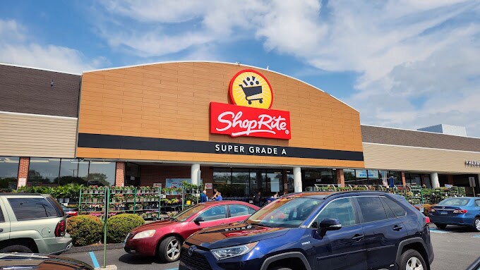 More Photos Of 360 Connecticut Ave, Norwalk Storefront For Lease