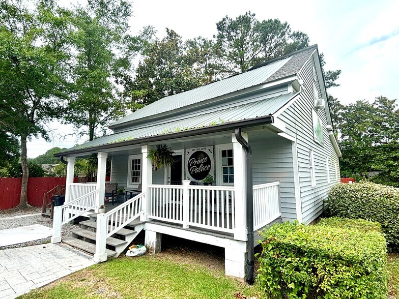 More Photos Of 5211 Main St, Shallotte General Retail For Sale