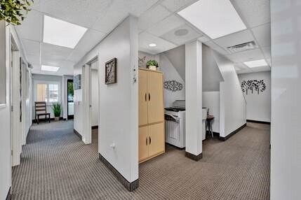 More Photos Of 137 S Prospect Ave, Tustin Office For Lease