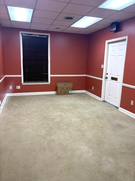 More Photos Of 1425 Wynnton Rd, Columbus Office For Lease