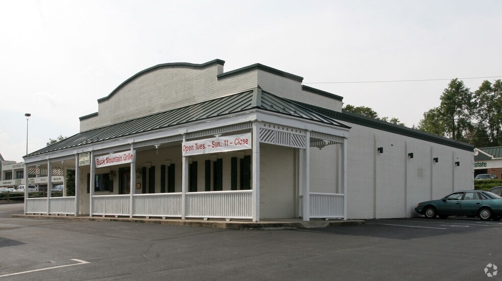 More Photos Of I-581 @ I-581 & Rte. 220 & Franklin Rd., Roanoke Unknown For Lease