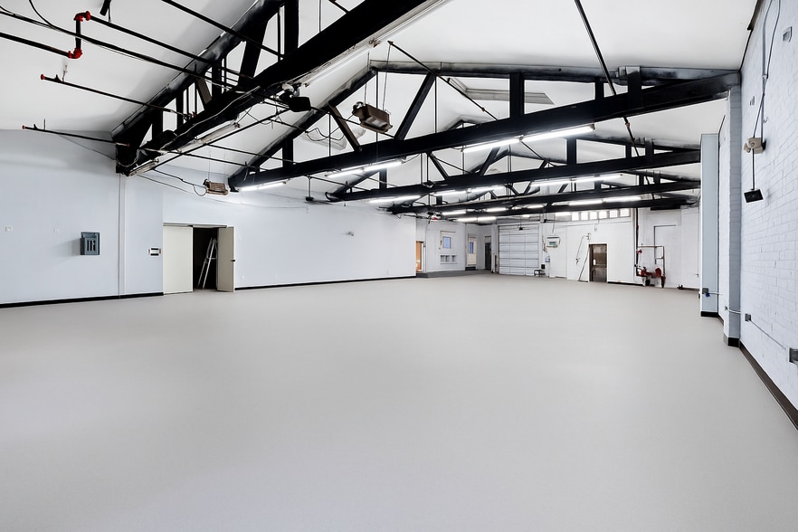 Primary Photo Of 4150 Kensington Ave, Philadelphia Warehouse For Lease