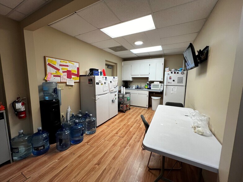 More Photos Of 913 Bowman Rd, Mount Pleasant Medical For Sale