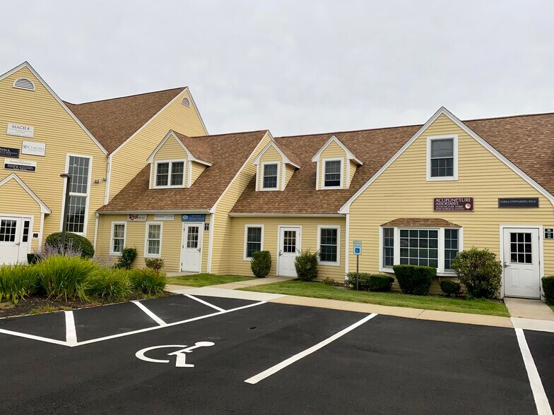 More Photos Of 433 US Route 1, York Coworking Space