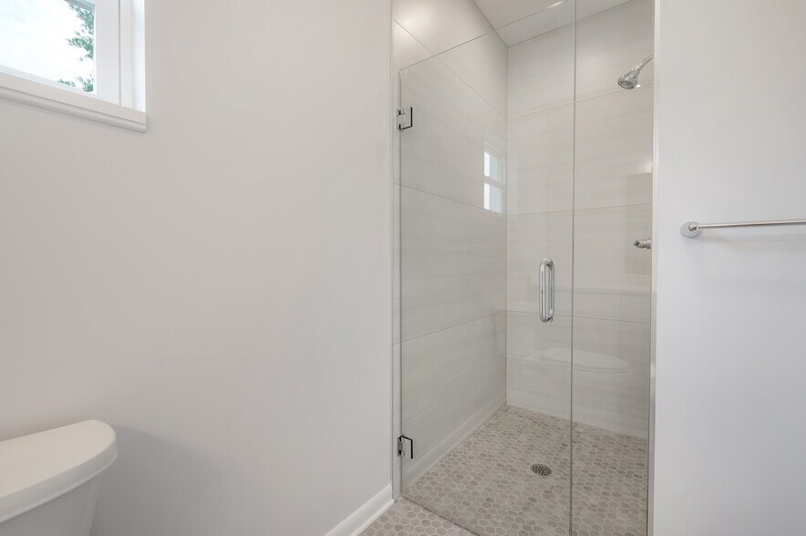 More Photos Of 3921 State St, Tampa Specialty For Sale