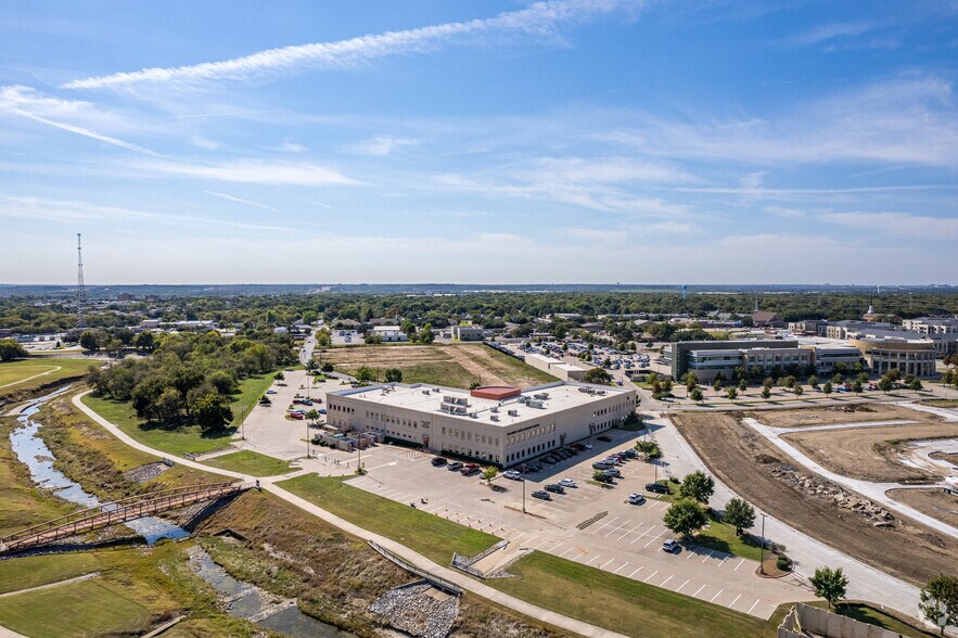 More Photos Of 4300 City Point Dr, North Richland Hills Medical For Lease