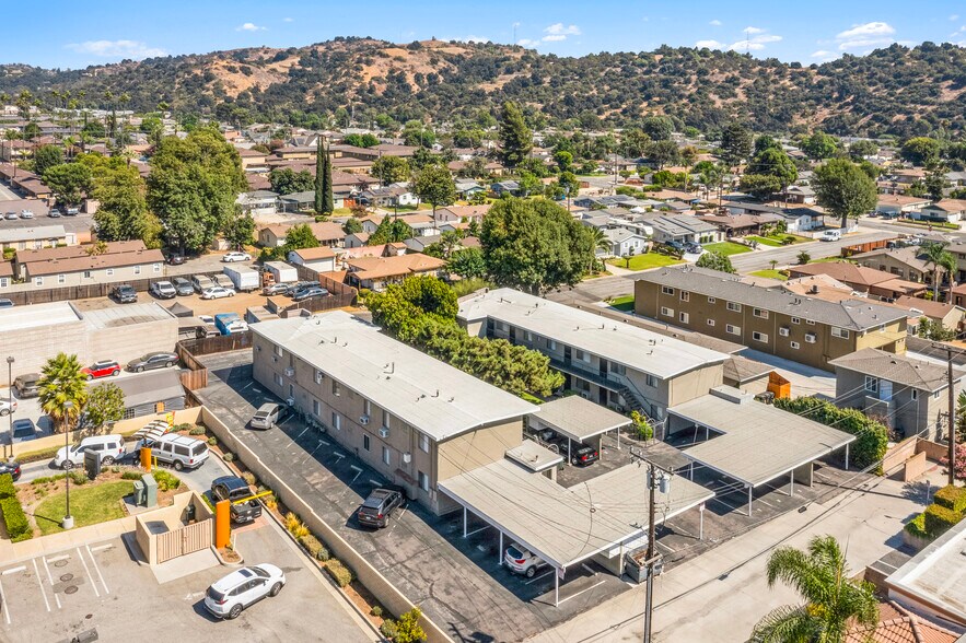 More Photos Of 625-627 S Wabash Ave, Glendora Apartments For Sale