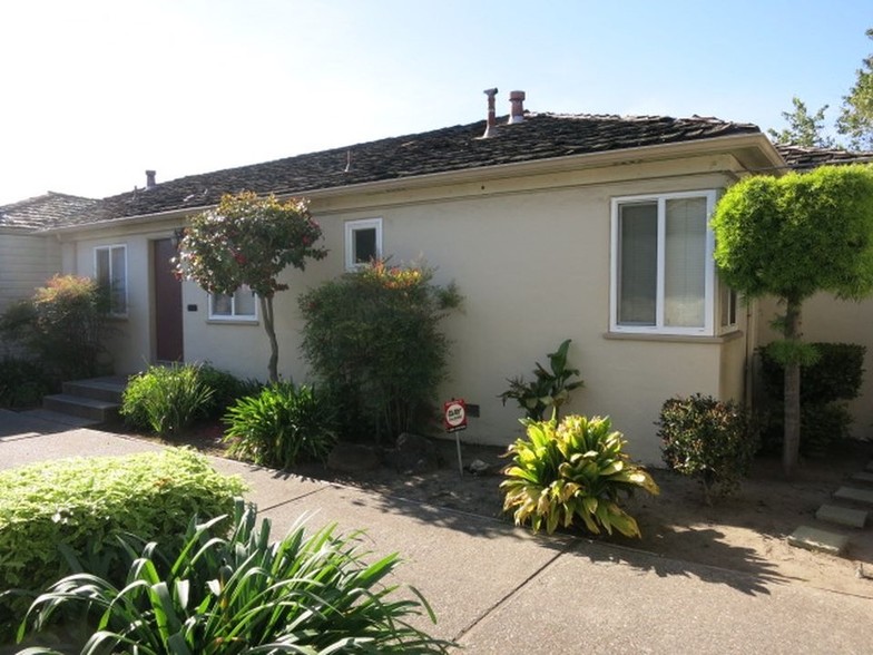 Primary Photo Of 2275 Washington Ave, San Leandro Office For Sale