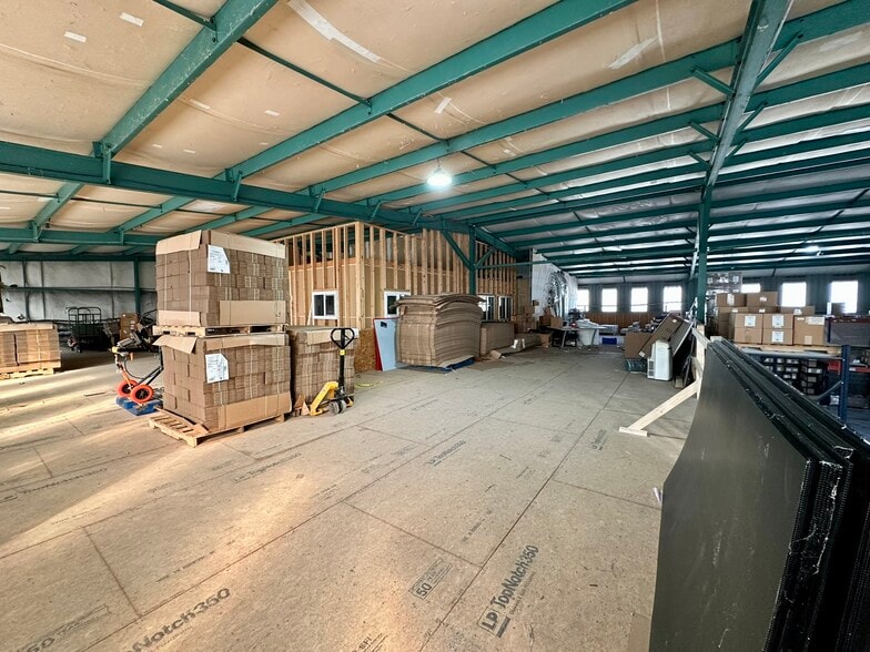 More Photos Of 3275 Newport Hwy, Sevierville Flex For Sale