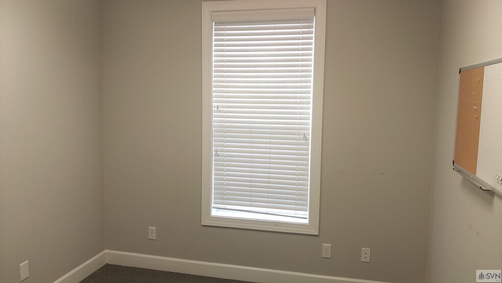 More Photos Of 138 Canal St, Pooler Medical For Lease