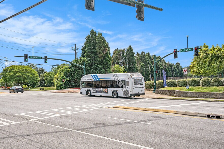 More Photos Of 4000 Corporate Center Dr, Morrow Medical For Lease