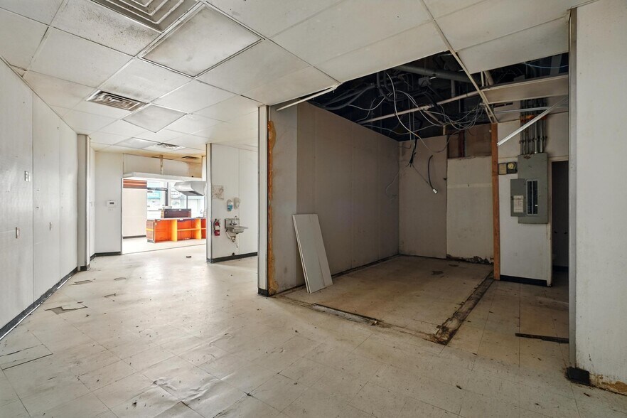 More Photos Of 4102 Buffalo Gap Rd, Abilene Unknown For Lease