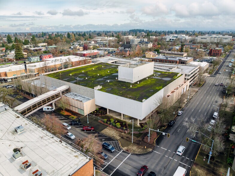 Primary Photo Of 400 High St NE, Salem Department Store For Sale