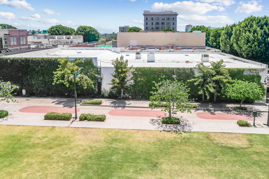 More Photos Of 6732 Greenleaf Ave, Whittier Storefront For Sale