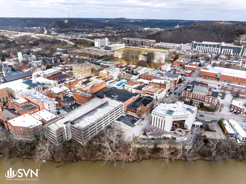 More Photos Of 201 W Main St, Frankfort Office For Lease