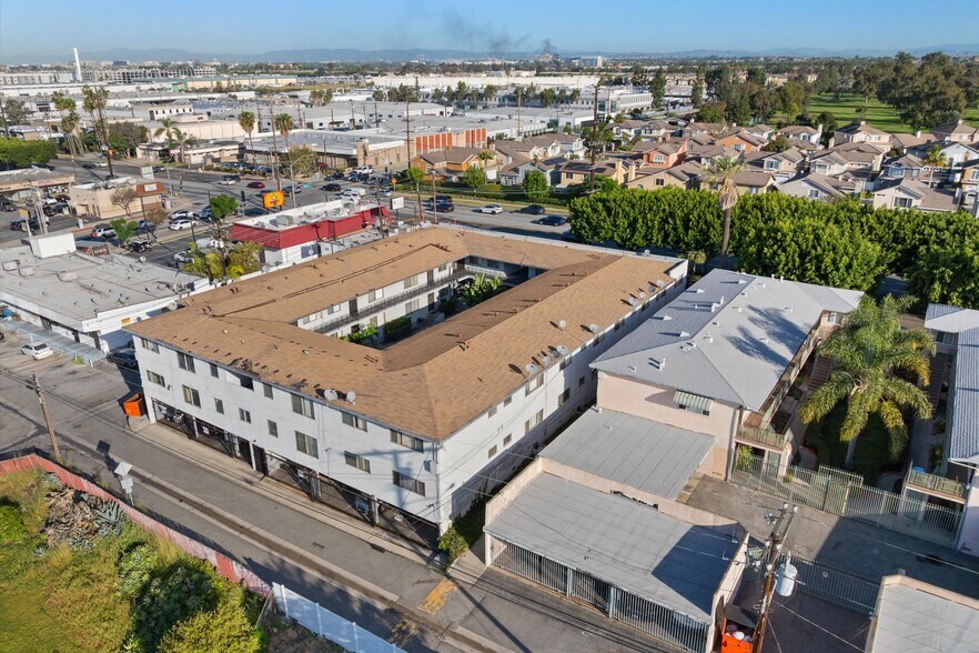 More Photos Of 2134 W El Segundo Blvd, Gardena Apartments For Sale