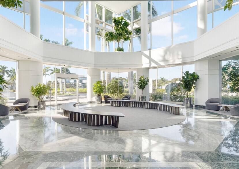 More Photos Of 500 W Cypress Creek Rd, Fort Lauderdale Unknown For Lease