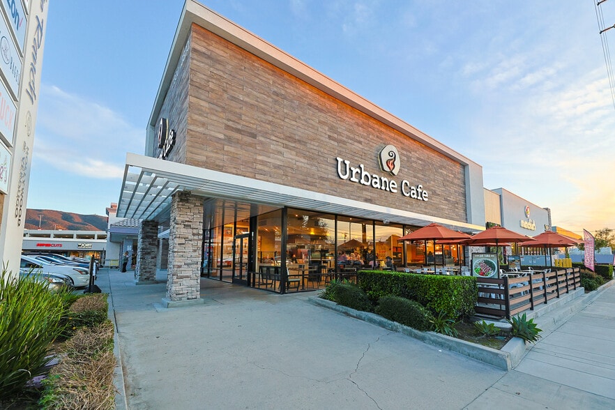 More Photos Of 509-531 N Hollywood Way, Burbank Unknown For Lease