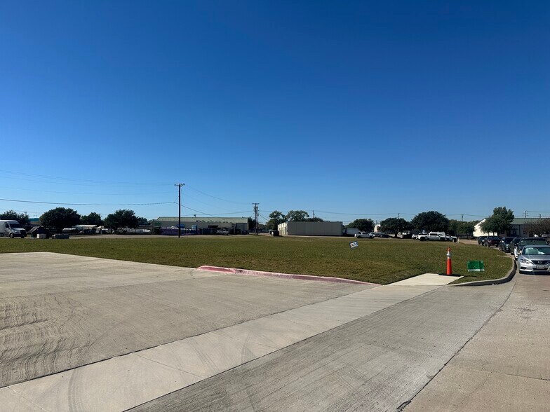 More Photos Of 412 McKinney Pky, McKinney Land For Sale