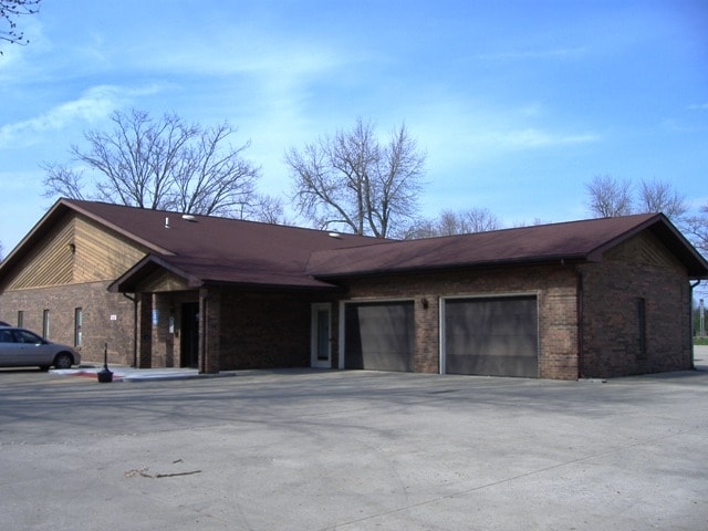 More Photos Of 23426 U.S. 33 E, Elkhart Religious Facility For Lease