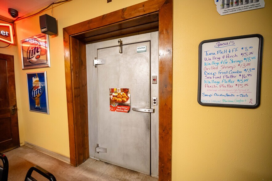 More Photos Of 209770 County Road O, Mosinee General Retail For Sale
