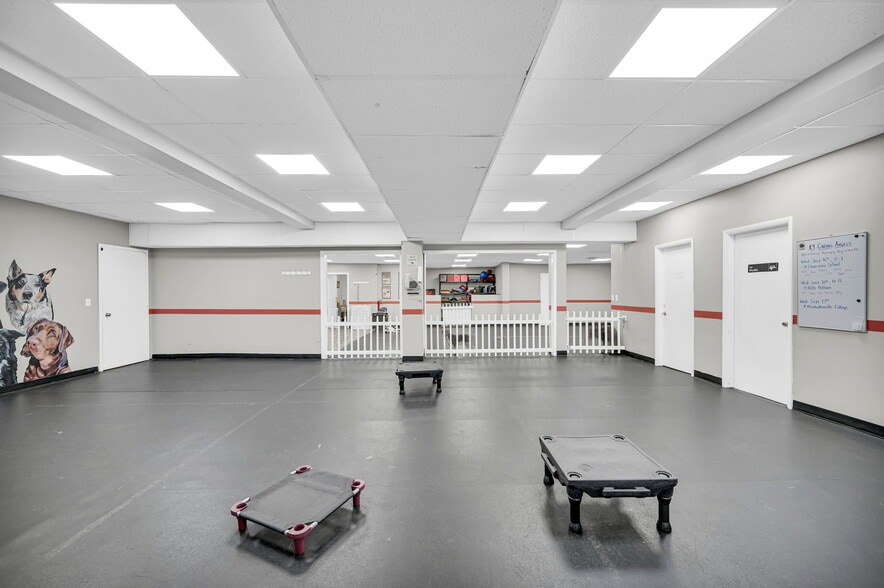 More Photos Of 2 Broadway, Valhalla Office For Sale