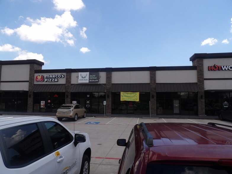 More Photos Of 3401 East Blvd, Deer Park Storefront For Lease
