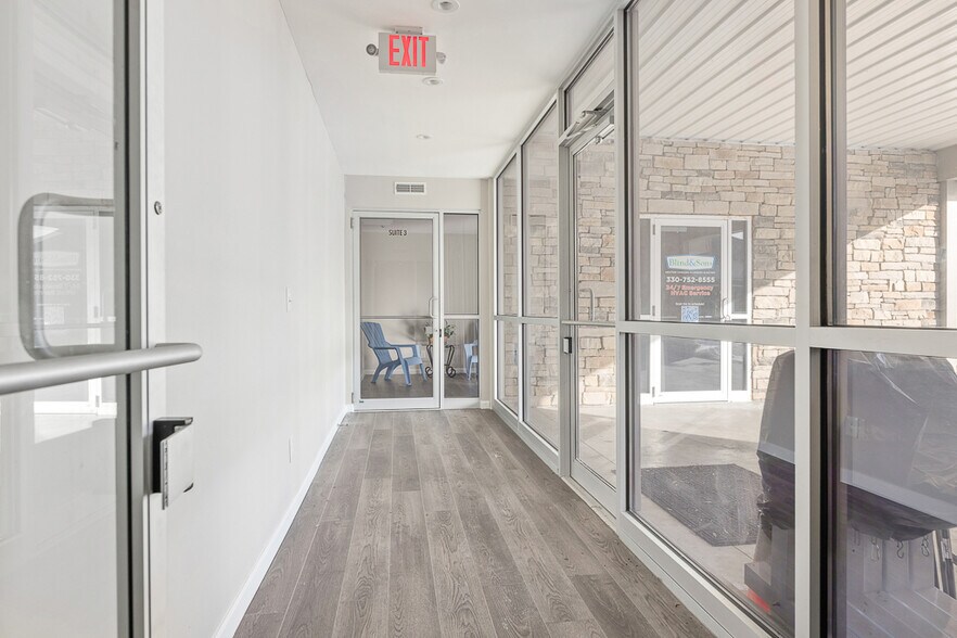 More Photos Of 544 Pearl Rd, Brunswick Freestanding For Sale