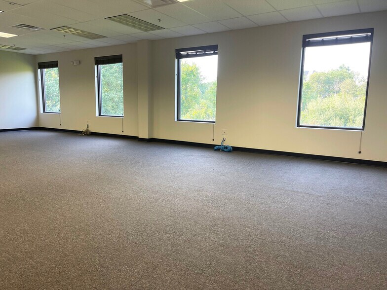 More Photos Of 150A Andover St, Danvers Office For Lease