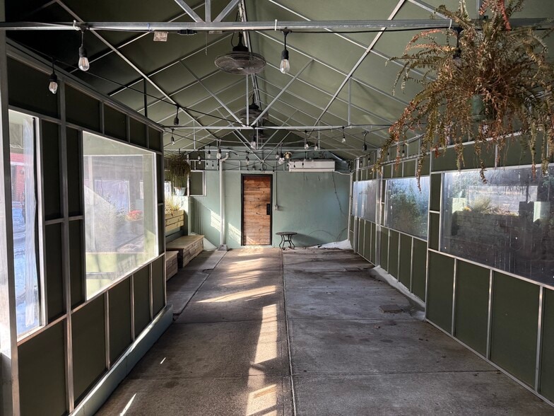 More Photos Of 1700 N 3rd St, Philadelphia Restaurant For Lease