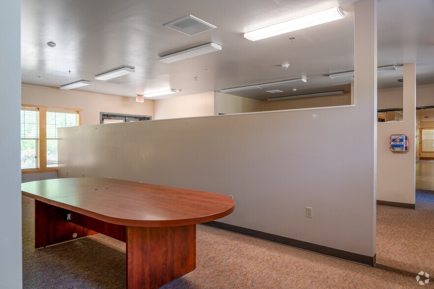 More Photos Of 3102 NE 134th St, Vancouver Assisted Living For Sale