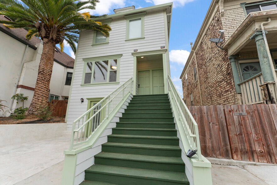 Primary Photo Of 940 York St, Vallejo Apartments For Sale