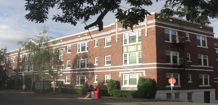 More Photos Of 615 Bellevue Ave E, Seattle Apartments For Sale