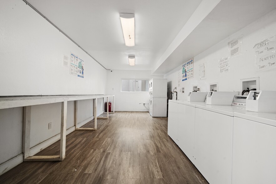 More Photos Of 10720 Burin Ave, Lennox Apartments For Sale