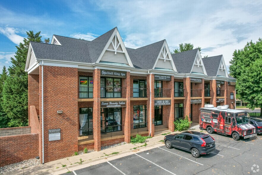 Primary Photo Of 626 Grant St, Herndon Office For Lease