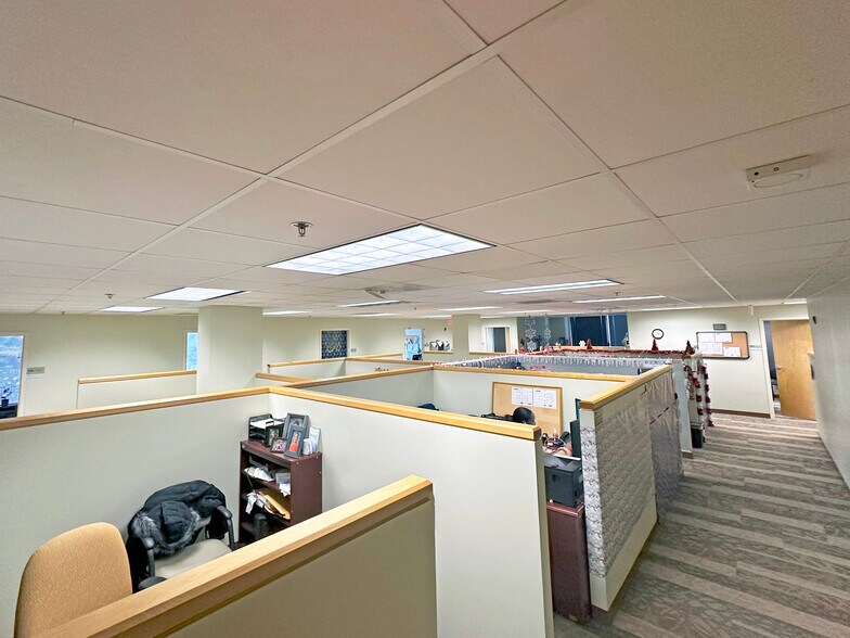 More Photos Of 4235 28th Ave, Marlow Heights Office For Sale