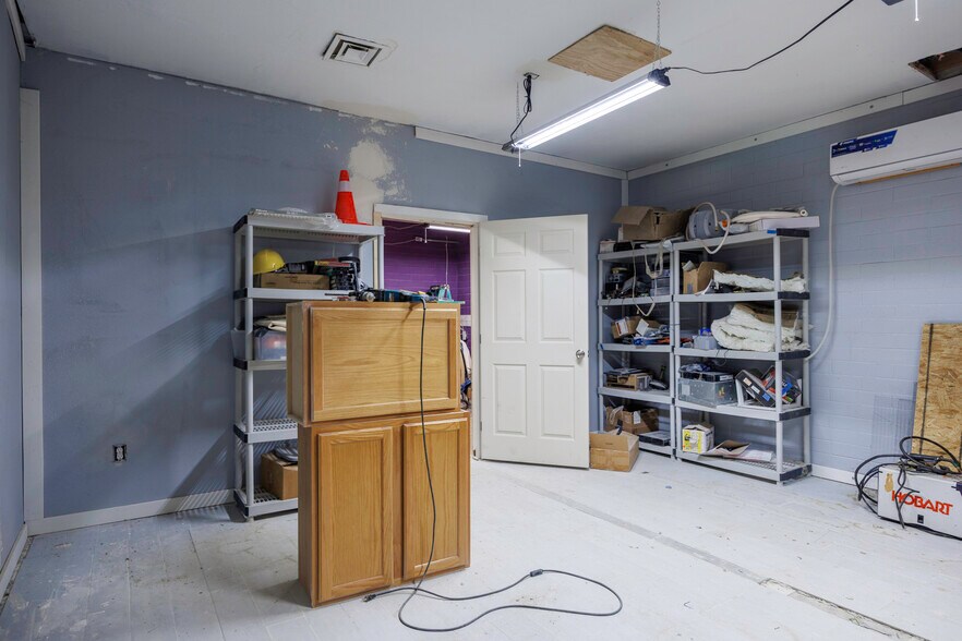 More Photos Of 623 E Florence Blvd, Casa Grande Freestanding For Sale