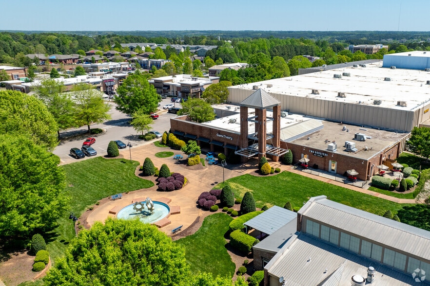 More Photos Of 1839 S Main St, Wake Forest Storefront For Lease