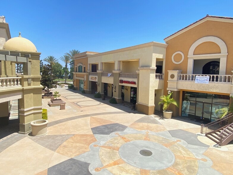 More Photos Of 13768 Roswell Ave, Chino Medical For Lease