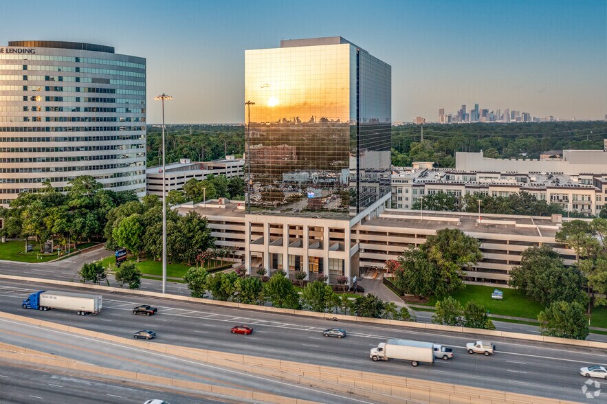 Primary Photo Of 1233 West Loop S, Houston Office For Lease