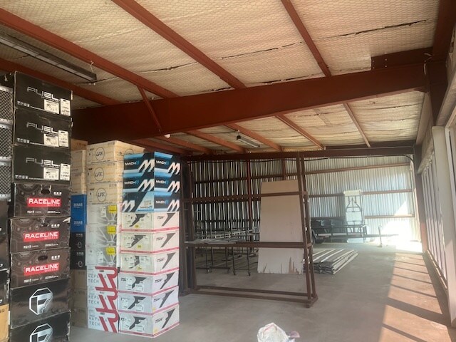 More Photos Of 202 N Frazier St, Conroe General Retail For Sale